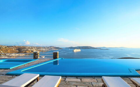 The Rose Suite with Jacuzzi: Bleu, Piscine, Cotiers Et Relief Océaniques, Recours, Mer, Côte, Océan, Eco Hôtel, Tropiques, Villa
