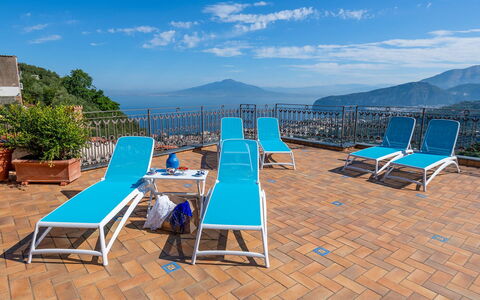 Villa Pietraluna: Bleu, Recours, Piscine, Balcon, Appartement, Mobilier De Jardin, Eco Hôtel, Hôtel, Hacienda, Villa