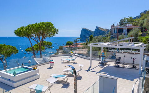 Villa del Cantone: Recours, Design Urbain, Mer, Loisir, Côte, Piscine, Balcon, Ombre, Station Balnéaire, Hôtel