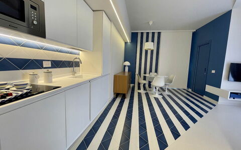 Nole 1: Sol, Design Intérieur, Sol, Plafond, Appartement, Tuile, Pièce, Cuisine, Luminaire