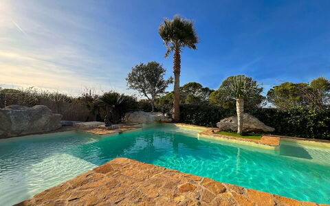 Sa Galera Villa: Bleu, Piscine, Caractéristique De L'Eau, Recours, Eco Hôtel, Tropiques, Arrière-Cour