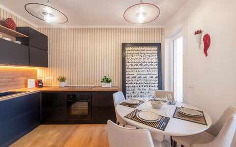 Casa Mario: Meubles, Design Intérieur, Cuisine, Mur, Sol, Luminaire, Comptoir, Bois, Plafond, Appareil De Cuisine