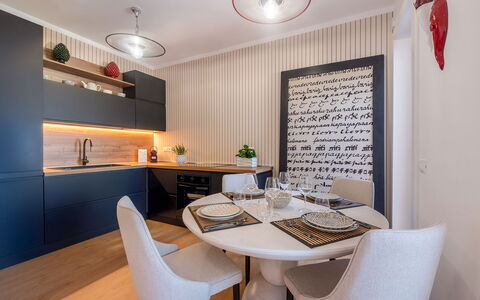 Casa Mario: Meubles, Design Intérieur, Mur, Sol, Bois, Luminaire, Plafond, Pièce, Cuisine, Sol