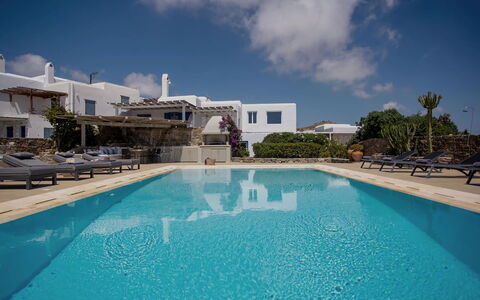 Villa Talassa: Piscine, Recours, Eco Hôtel, Biens, Villa, Mobilier De Jardin, Ville Resort, Hôtel, Station Balnéaire