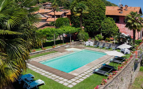 Mariuccia 1: Piscine, Recours, Mobilier De Jardin, Loisir, Eco Hôtel, Hacienda, Parapluie, Hôtel, Ville Resort, Villa