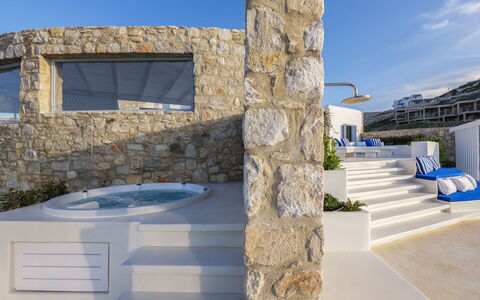 Villa Nikolas: Recours, Piscine, Hôtel, Ombre, Villa, Matériau Naturel, Chaise, Appartement Penthouse, Eco Hôtel
