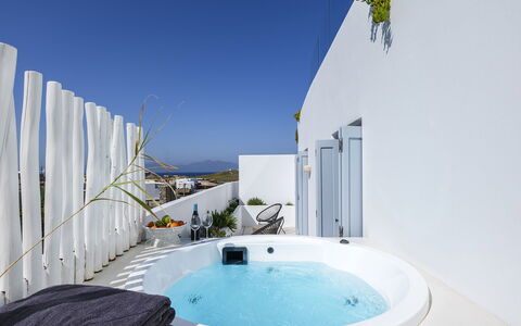 Villa Nikolas: Architecture, Recours, Domicile, Appartement, Eco Hôtel, Hôtel, Piscine, Luminaire Plomberie, Balcon, Villa