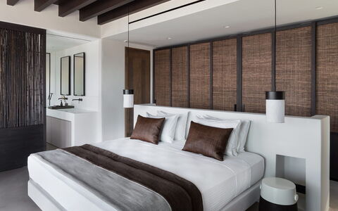 Villa Pegaso: Lit, Meubles, Design Intérieur, Chambre, Sol, Sol, Bois, Literie, Drap De Lit, Pièce