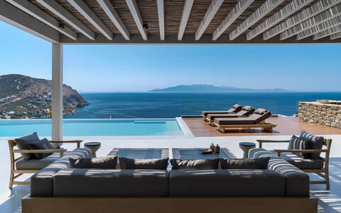 Villa Pegaso: Cotiers Et Relief Océaniques, Mer, Recours, Mobilier De Jardin, Piscine, Océan, Chaise, Ombre, Côte