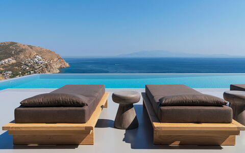 Villa Pegaso: Mobilier De Jardin, Dur, Balancelle, Matériau Naturel, Chaise Longue, Piscine, Recours, Table Basse, Osier