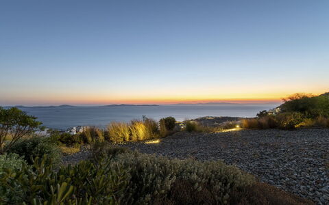 Villa Teseo: Ciel, Bleu, Horizon, Paysage Naturel, Écorégion, Région Sauvage, Communauté Des Plantes, Crépuscule, Mer, Côte