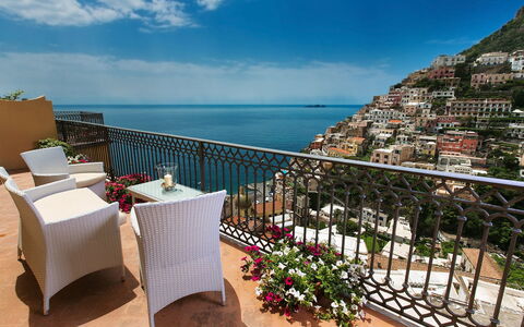 Casa Mauro: Meubles, Mer, Chaise, Balcon, Océan, Côte, Recours, Plante D'Appartement, Ville Resort, Hôtel