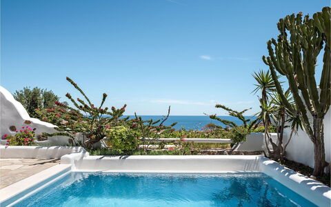 Guest House Zephyros: Bleu, Recours, Pot De Fleur, Mer, Eco Hôtel, Piscine, Plante D'Appartement, Océan, Côte, Tropiques