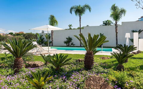 Villa la Pigna: Vert, Jardin, Aménagement Paysager, Recours, Eco Hôtel, Jardin Botanique, Piscine