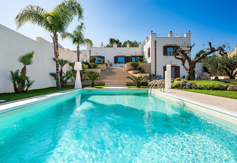 Villa la Pigna: Bleu, Piscine, Architecture, Recours, Biens, Jardin, Aménagement Paysager, Hacienda, Manoir, Villa