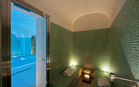 Villa Moresca: Sol, Sol, Composite, Piscine, Tuile, Plafond, Recours, Hôtel, Conception, Baignoire