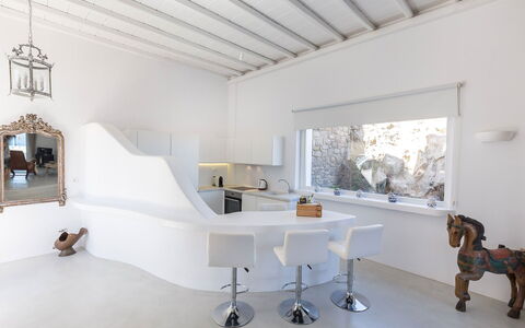 Carmen 1: Design Intérieur, Mur, Sol, Plafond, Cuisine, Meubles, Sol, Éclairage, Comptoir, Luminaire