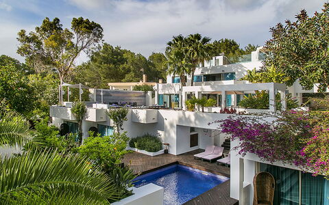 Casa Asia: Zone Résidentielle, Domicile, Appartement, Recours, Biens, Villa, Eco Hôtel, Manoir, Balcon, Ombre