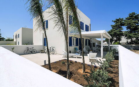 Casa Riccio: Zone Résidentielle, Domicile, Composite, Appartement, Ombre, Biens, Béton, Villa, Balcon