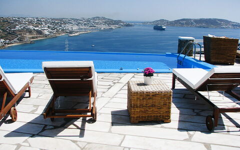Rose Studio 1: Bleu, Piscine, Mobilier De Jardin, Meubles, Recours, Balancelle, Parapluie, Chaise, Loisir, Ombre