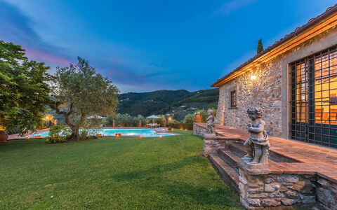 Villa del Colle: Piscine, Biens, Recours, Eco Hôtel, Hacienda, Ferme, Crépuscule, Villa, Nuit, Thermes