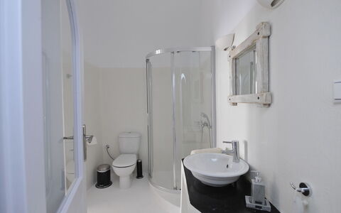 Villa Eros: Design Intérieur, Sol, Sol, Pièce, Domicile, Meubles, Plafond, Luminaire Plomberie, Chambre, Appartement