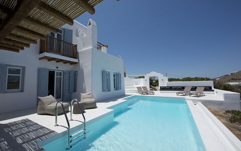 Villa Gazelia: Bleu, Piscine, Conception