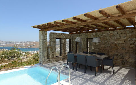 Villa Gazelia: Meubles, Design Intérieur, Sol, Recours, Sol, Chaise, Plafond, Piscine, Ombre, Eco Hôtel