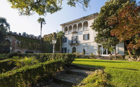 Villa Romantica: Arbuste, Biens, Hacienda, Manoir, Jardin, Pelouse, Cour, Cour, Villa, Aménagement Paysager