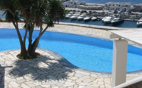 Villa Rose 1: Bleu, Piscine, Mobilier De Jardin, Recours, Composite, Ombre, Parapluie, Balancelle, Dalle, Chaise