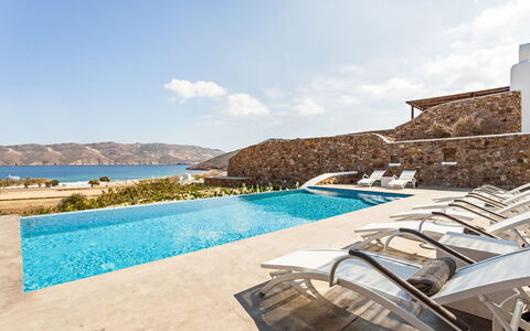 Villa Smaràgdi: Recours, Piscine, Côte, Hôtel, Baie, Eco Hôtel, Villa, Ville Resort