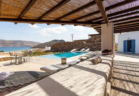 Villa Smaràgdi: Piscine, Recours, Eco Hôtel, Côte, Ombre, Ville Resort, Chaise, Baie, Hôtel, Villa