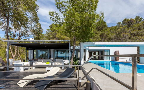 Villa Tomsk: Piscine, Composite, Ombre, Recours, Mobilier De Jardin, Eco Hôtel, Villa, Hôtel, Plate-Forme, Pergola
