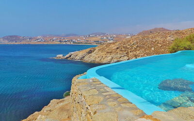 Villa Zenas with Direct Access to the Sea