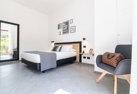 Apartment Vittoria: Design Intérieur, Meubles, Appartement, Pièce, Chaise, Conception, Hôtel, Cadre, Dur, Salon