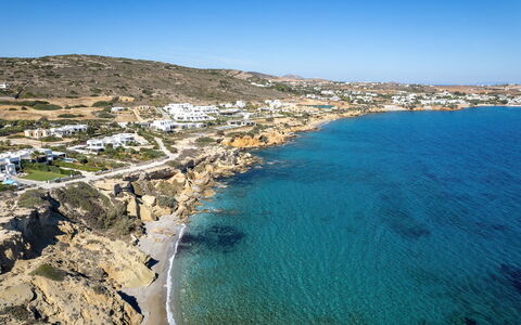 Villa Almatea: Bleu, Côte, Cotiers Et Relief Océaniques, Mer, Roche, Promontoire, Terrain, Rive, Crique, Plage