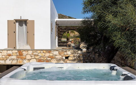 Villa Ayra: Sol, Sol, Recours, Chaise, Ombre, Conception, Hôtel, Villa, Piscine, Eco Hôtel