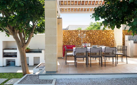 Sun Stone: Meubles, Mobilier De Jardin, Jardin, Chaise, Sol, Pot De Fleur, Ombre, Patio, Aménagement Paysager, Arrière-Cour
