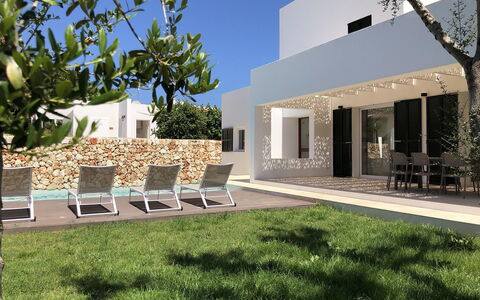 Nure Villa 2: Mur, Domicile, Architecture, Zone Résidentielle, Biens, Béton, Appartement, Jardin, Ombre, Aménagement Paysager