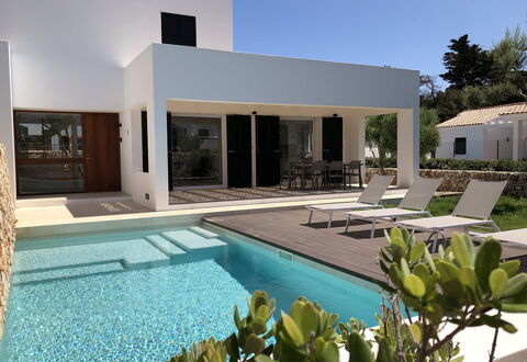 Nure Villa 2: Piscine, Domicile, Zone Résidentielle, Maison, Architecture, Porte, Recours, Sol, Biens, Eco Hôtel
