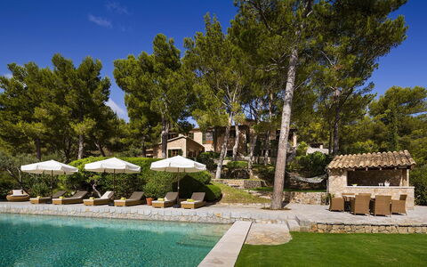 Villa Maggy: Recours, Biens, Balancelle, Piscine, Aménagement Paysager, Villa, Ombre, Mobilier De Jardin, Eco Hôtel, Arrière-Cour