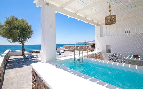 Maison Ranya: Recours, Piscine, Balcon, Ombre, Mobilier De Jardin, Hôtel, Conception, Villa, Appartement Penthouse, Tuile
