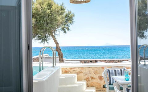 Maison Ranya: Meubles, Mer, Chaise, Recours, Côte, Océan, Matériau Naturel, Ombre, Conception, Mobilier De Jardin