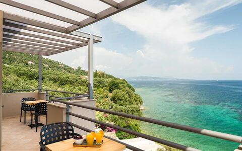 Villa Treasure: Balcon, Mobilier De Jardin, Eco Hôtel, Recours, Station Balnéaire, Balustrade
