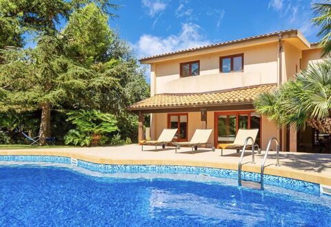 Villa Acquamarina: Piscine, Zone Résidentielle, Recours, Domicile, Biens, Eco Hôtel, Villa, Hacienda, Mobilier De Jardin, Hôtel