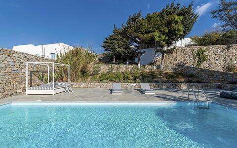 Villa Morena: Bleu, Piscine, Composite, Recours, Tuile