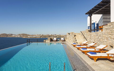 Villa Ariano: Bleu, Piscine, Recours, Mer, Côte, Villa, Ville Resort, Hôtel, Station Balnéaire, Balancelle