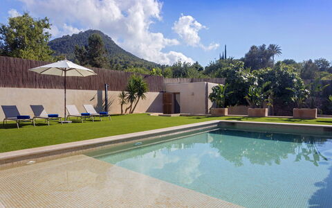 Villa Allegra: Piscine, Recours, Composite, Caractéristique De L'Eau, Eco Hôtel, Jardin, Aménagement Paysager, Thermes, Hacienda, Parapluie
