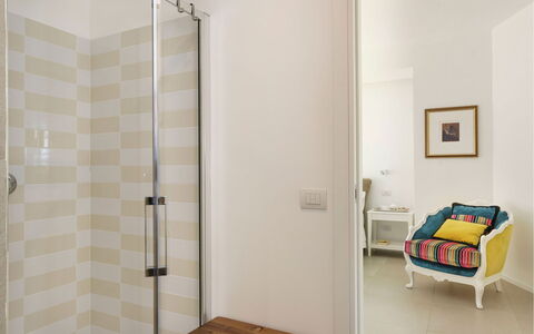 Villa Bel Prato: Sol, Design Intérieur, Sol, Mur, Bois, Plafond, Salle De Bains, Luminaire Plomberie, Éclairage, Pièce