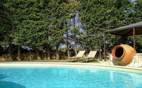 Villa Virna: Bleu, Piscine, Recours, Ombre, Jardin, Arrière-Cour, Eco Hôtel, Aménagement Paysager, Caractéristique De L'Eau, Cour